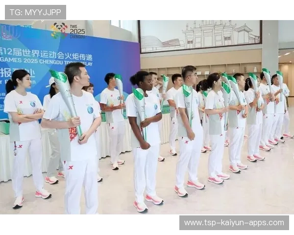 成都公布火炬传递路线，五大地标承载文化符号，成都奥运火炬手 名单简介